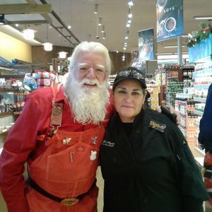 Meet your Posher, Ofelia